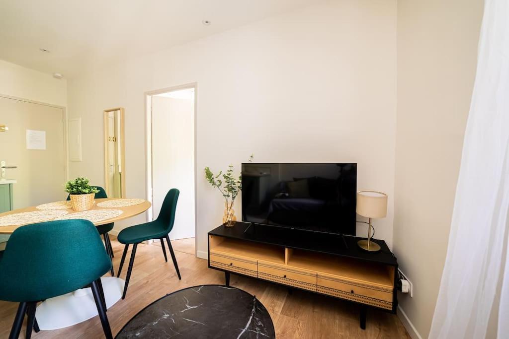 Le Pearl Appartement De Charme En Bord Riviere Collobrières エクステリア 写真